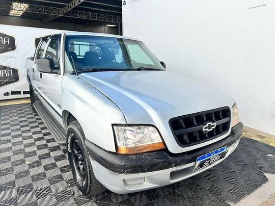 CHEVROLET S10 2.4 MPFI 4X2 CD 8V GASOLINA 4P MANUAL